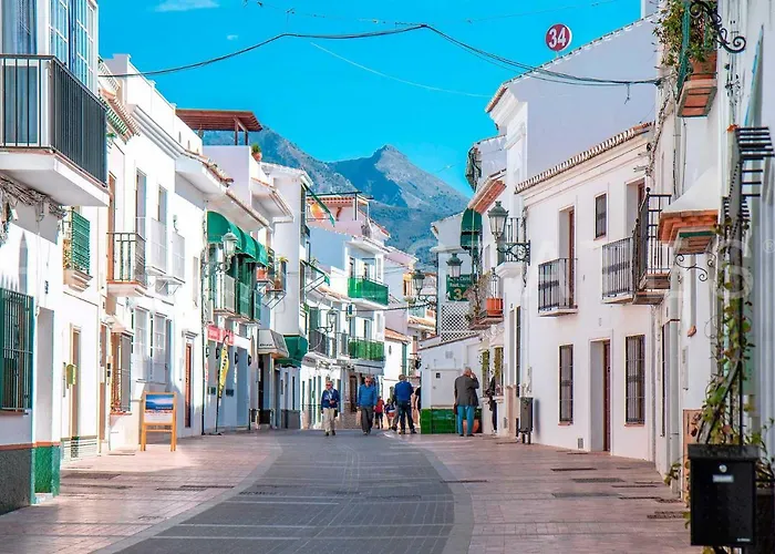 Spectacular Sea Views From Solana 5 Street,